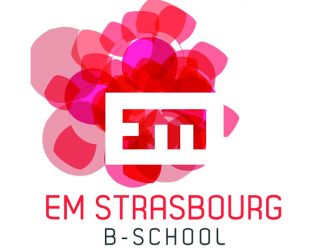 Photo 2 : Cérémonie de remise des diplômes de l'EM Strasbourg